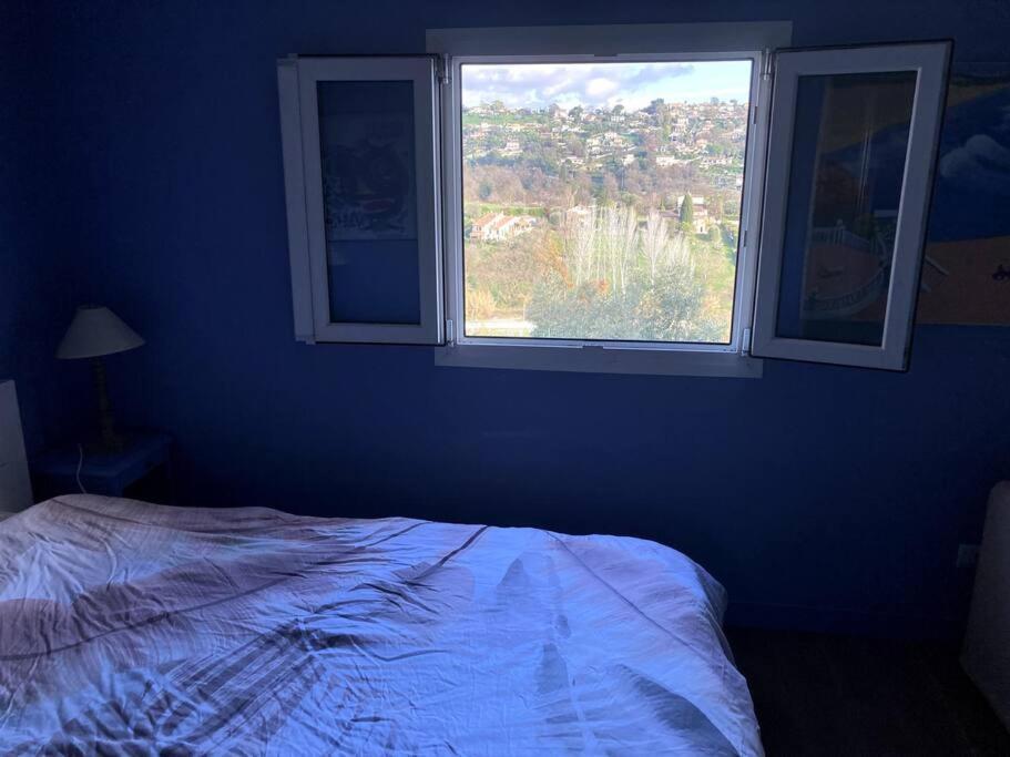 Ferienwohnung Agreable Chambre D'Hotes Avec Vue Sur Les Collines La Colle-sur-Loup Exterior foto